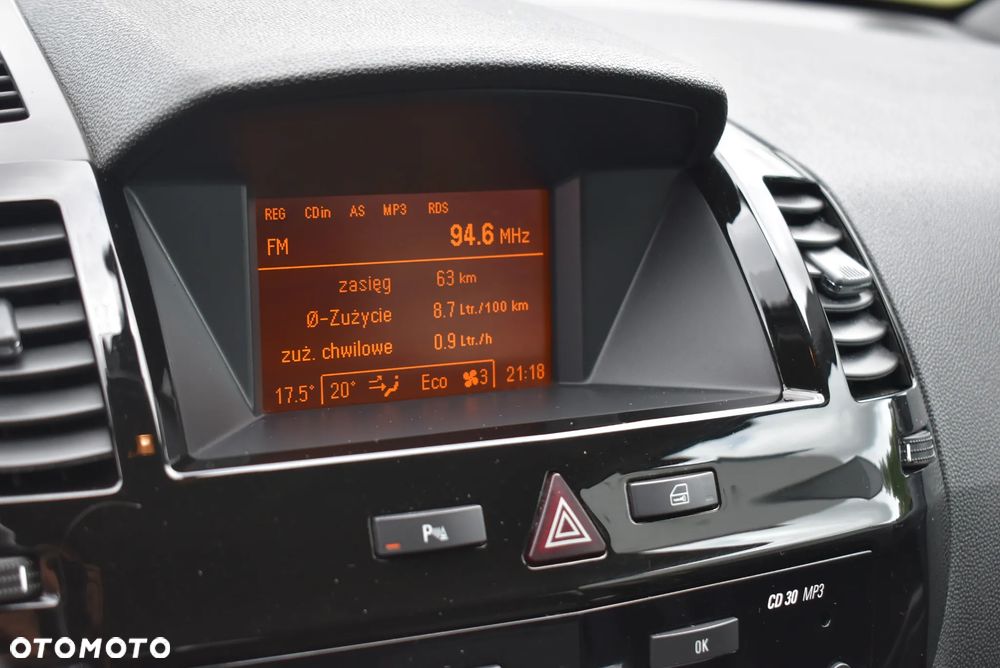 Opel Zafira - 28