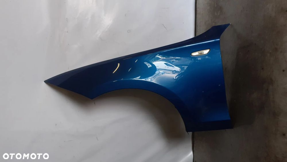 * BŁOTNIK PRZEDNI PRZOD  LEWY BMW 1 E81 E82 E87 E88 LEMANS BLAU NIEBIESKI - 1