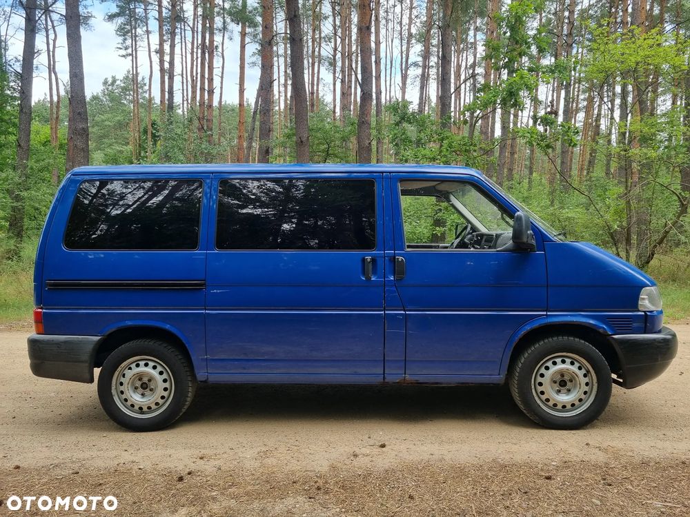Volkswagen Multivan - 8