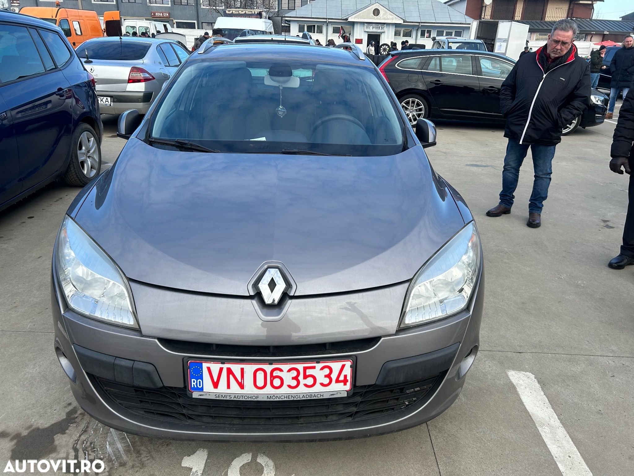 Renault Megane 1.6 16V 110 Expression - 1