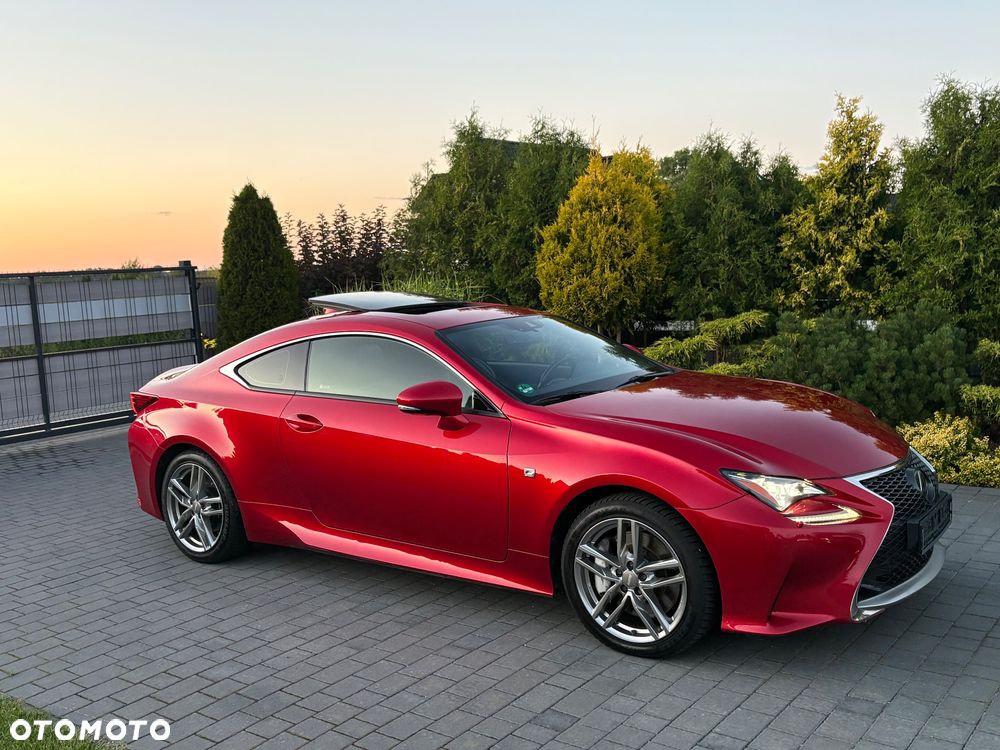 Lexus RC 200t / 300 F Sport - 9