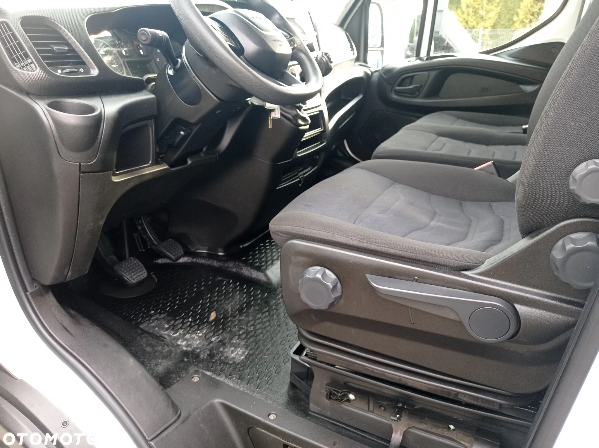 Iveco 35C14 WINDA KLIMA - 17