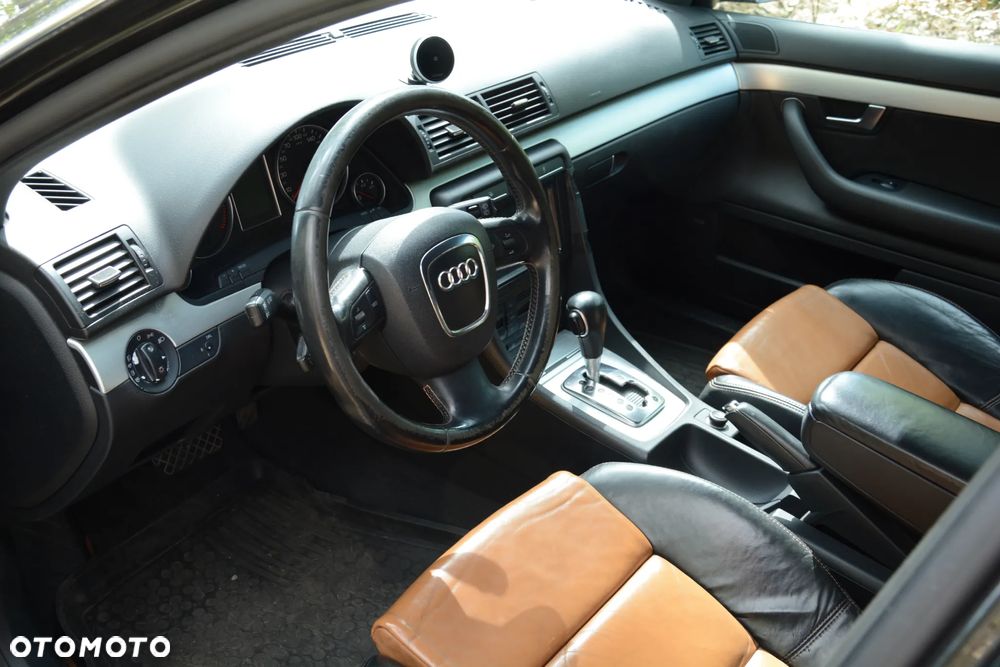 Audi A4 Avant 2.0 TDI DPF multitronic - 16