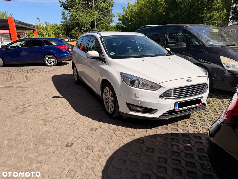Ford Focus - 2