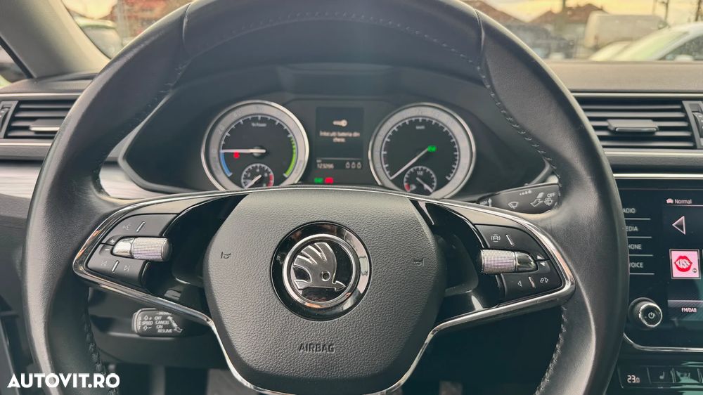 Skoda Superb 1.4 TSI PHEV Ambition - 24