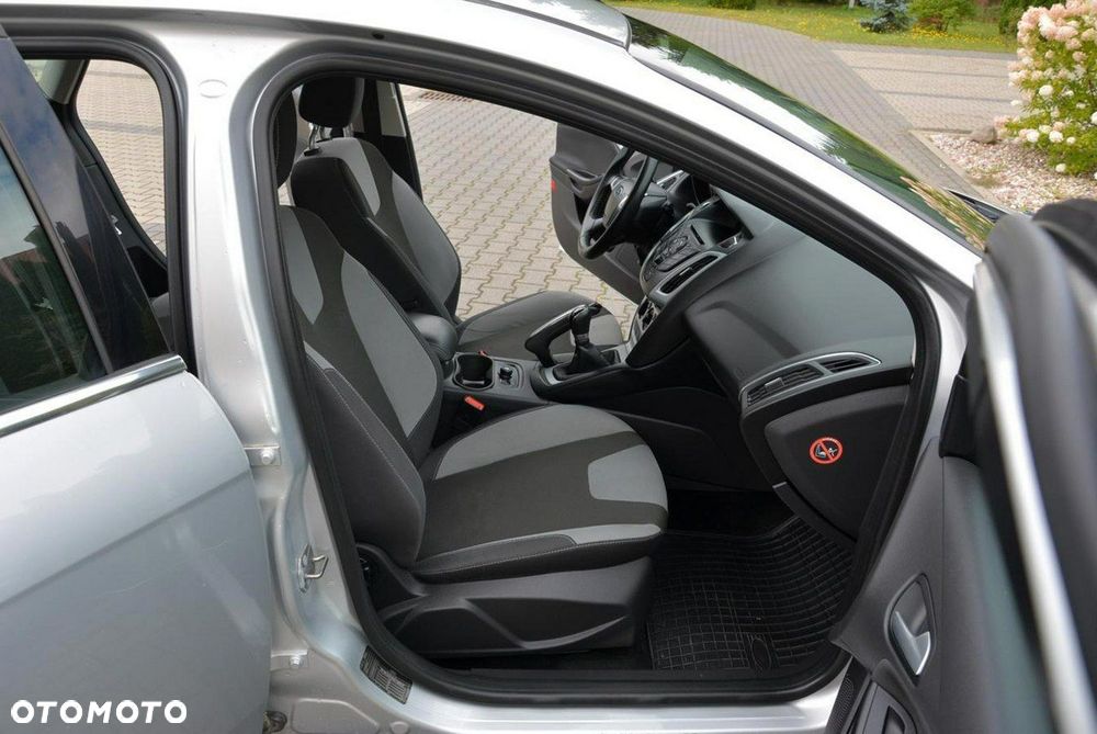 Ford Focus 1.0 EcoBoost Start-Stopp-System Champions Edition - 16