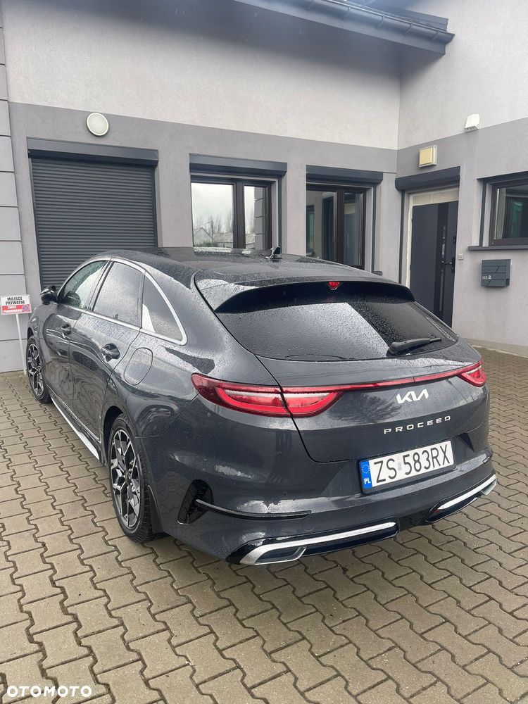 Kia ProCeed - 2