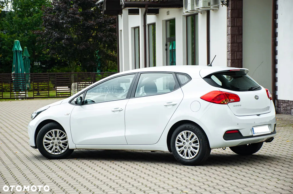 Kia Ceed 1.4 CVVT Vision - 18