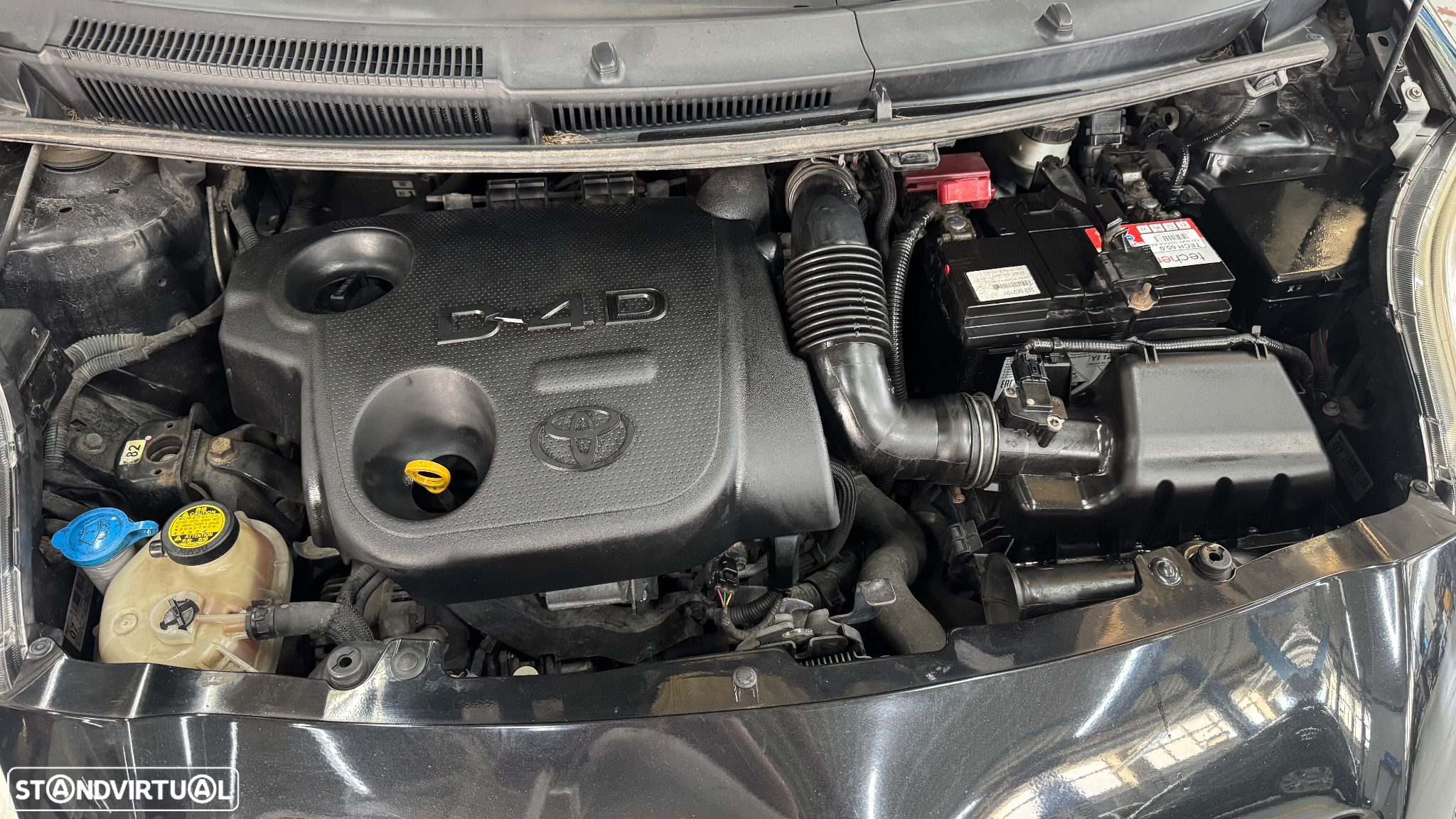 Toyota Yaris 1.4 D-4D AC Manual - 12