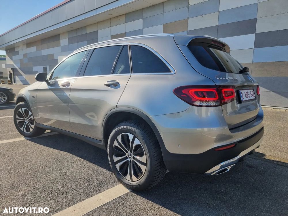 Mercedes-Benz GLC 300 de 4Matic 9G-TRONIC - 3
