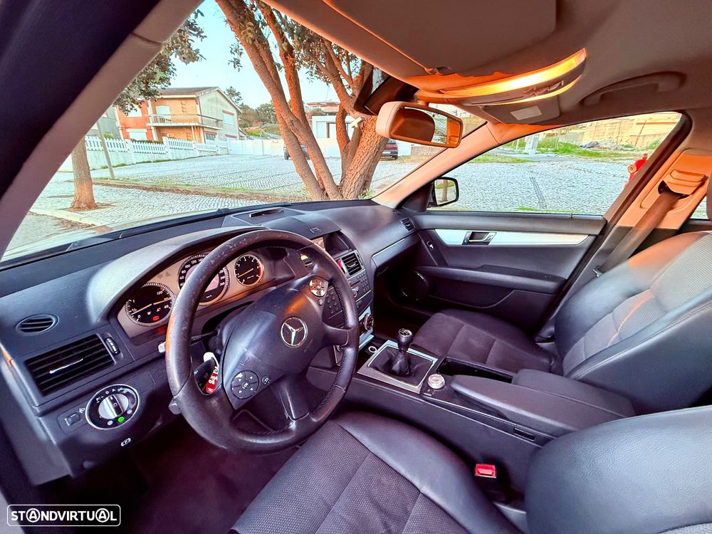 Mercedes-Benz C 220 CDi Avantgarde - 20