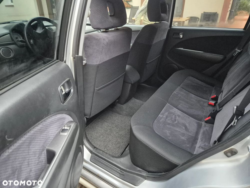 Mitsubishi Outlander 2.0 Comfort 4WD - 12