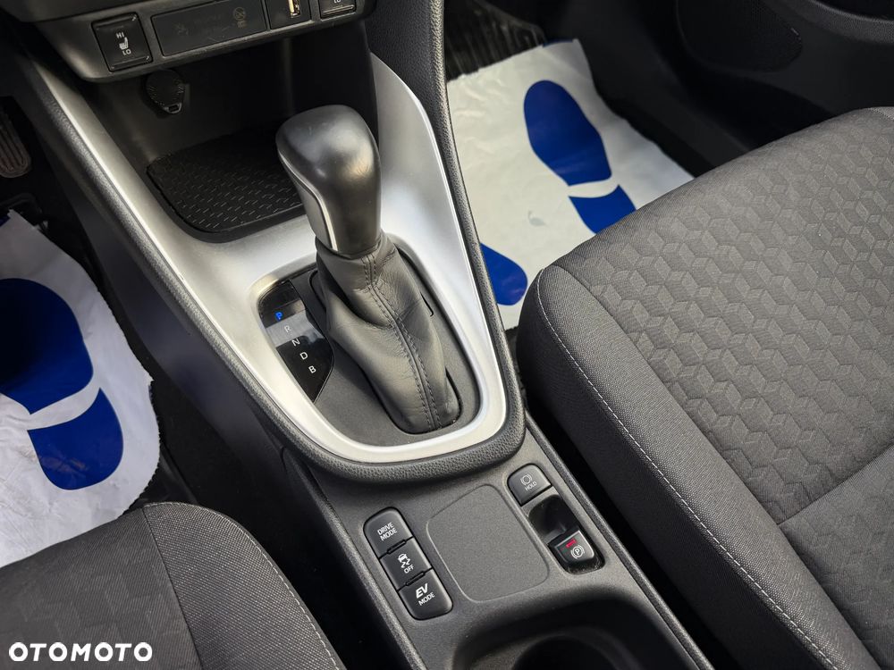 Toyota Yaris Hybrid 1.5 Comfort - 21