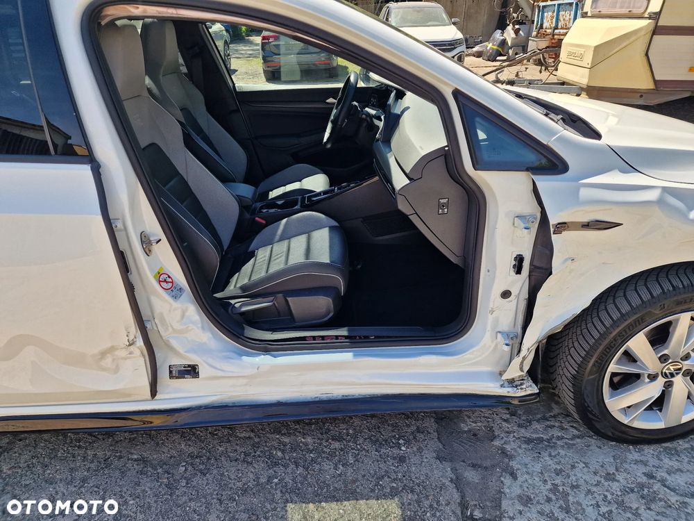 Volkswagen Golf 2.0 TDI R-Line Plus DSG - 9