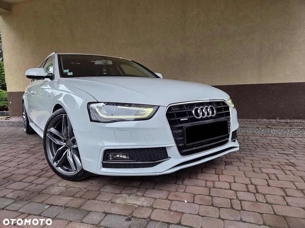 Audi A4 Avant 2.0 TDI DPF quattro S tronic S line Sportpaket - 1