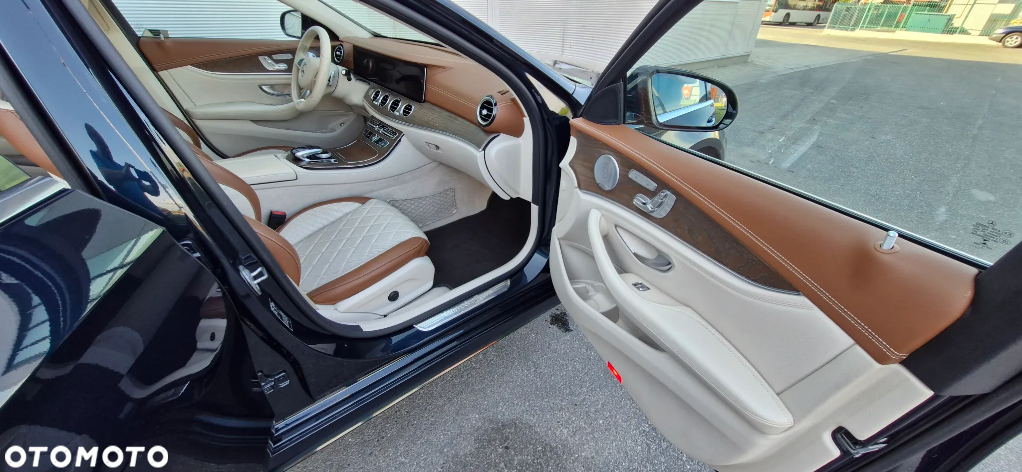 Mercedes-Benz Klasa E 350 BlueTEC 4-Matic Avantgarde - 15