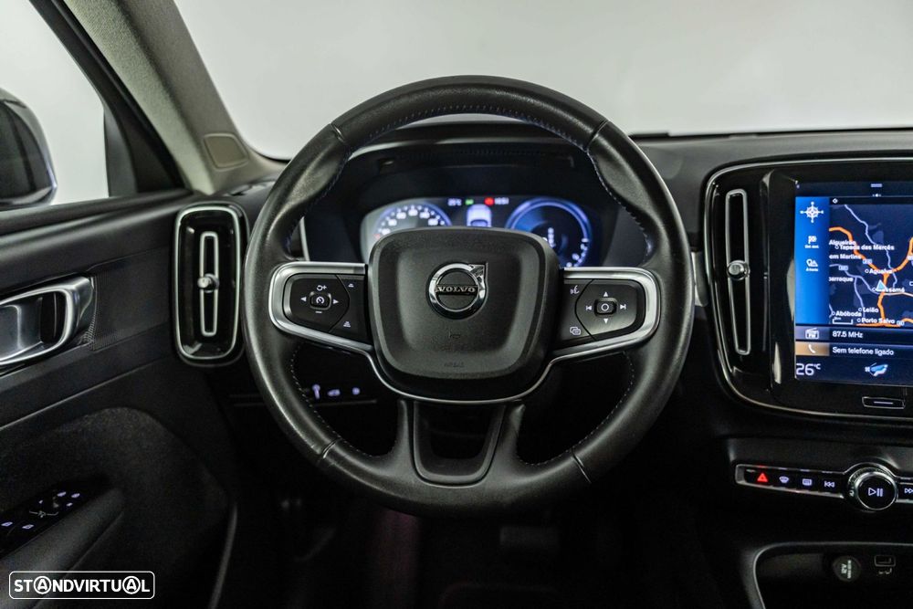 Volvo XC 40 1.5 T4 PHEV Inscription Expression — fotografia 34