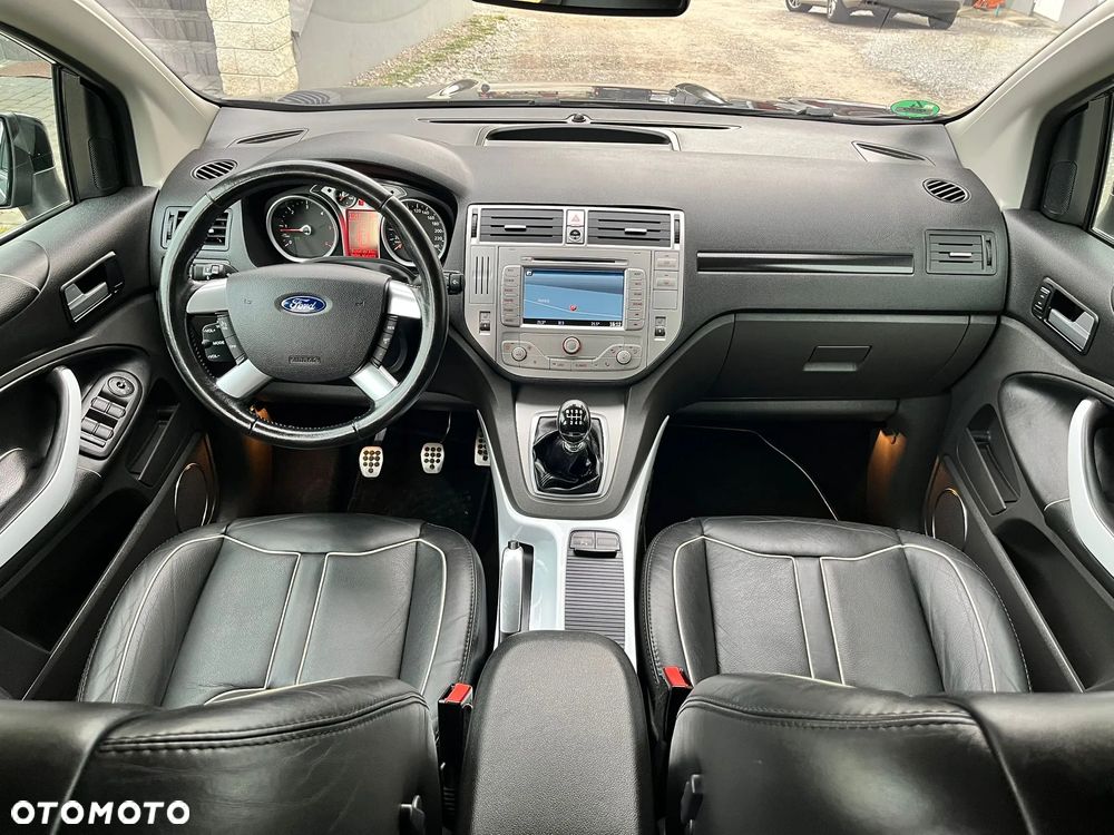 Ford Kuga 2.0 TDCi 4x4 Individual - 4