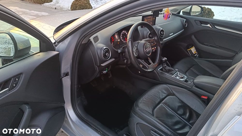 Audi A3 Sportback - 5