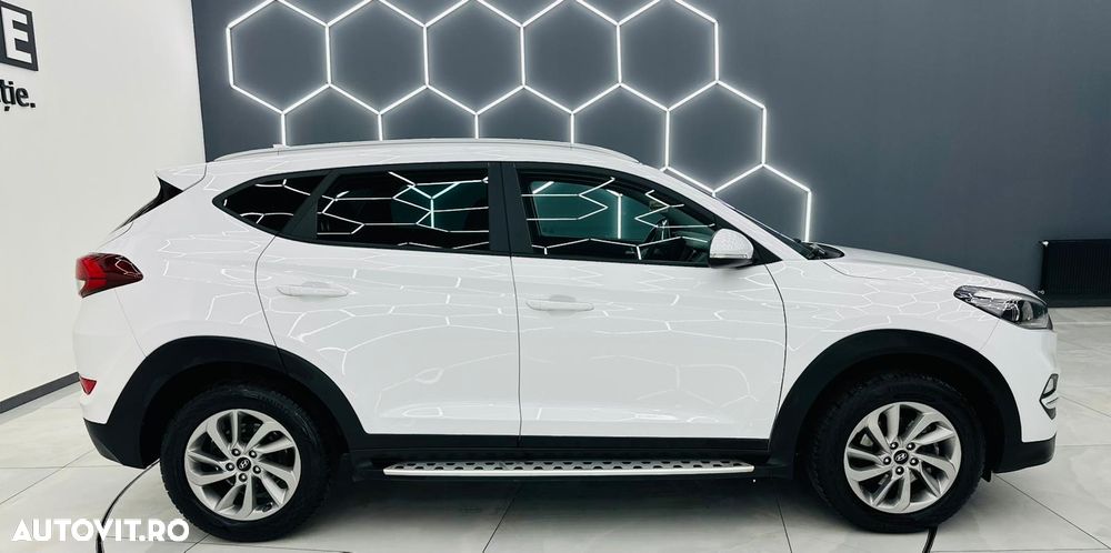 Hyundai Tucson blue 1.6 GDi 2WD Passion - 34