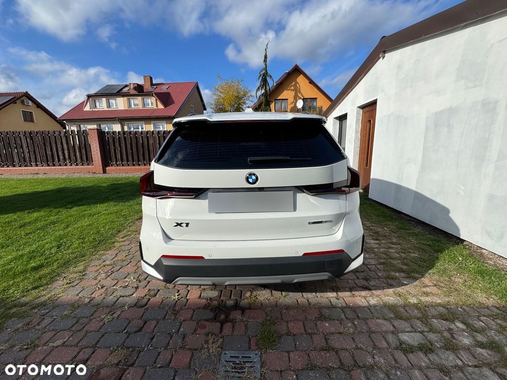 BMW X1 - 8