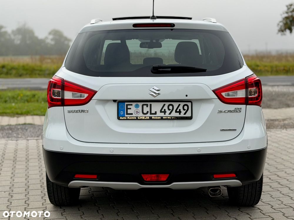 Suzuki SX4 S-Cross 1.4 T Premium 4WD - 39