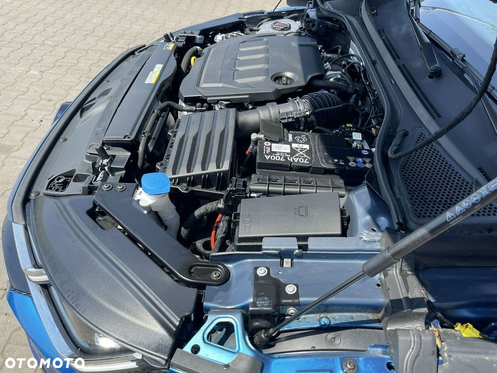 Volkswagen Arteon 2.0 TDI SCR 4Motion DSG R-Line - 28