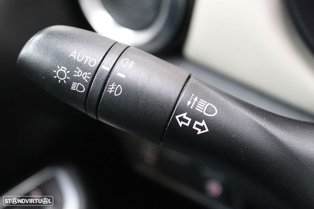 Nissan Micra 1.0 IG-T N-Design Black CVT - 16