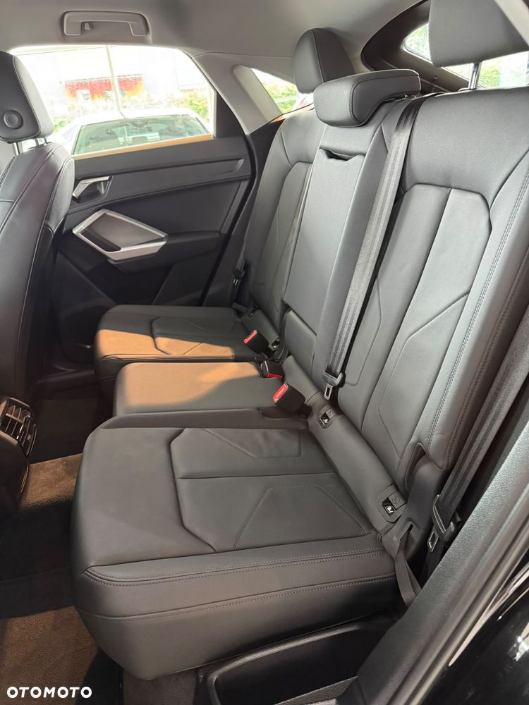 Audi Q3 - 12
