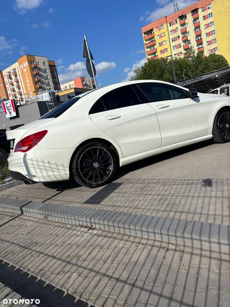 Mercedes-Benz CLA - 4