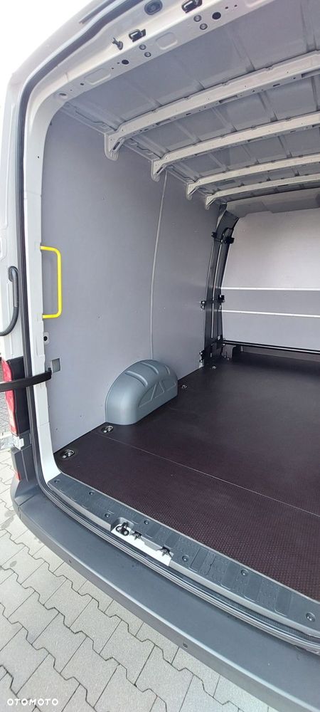 Volkswagen Crafter Furgon - 10