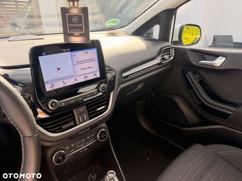 Ford Fiesta 1.0 SYNC Edition - 17