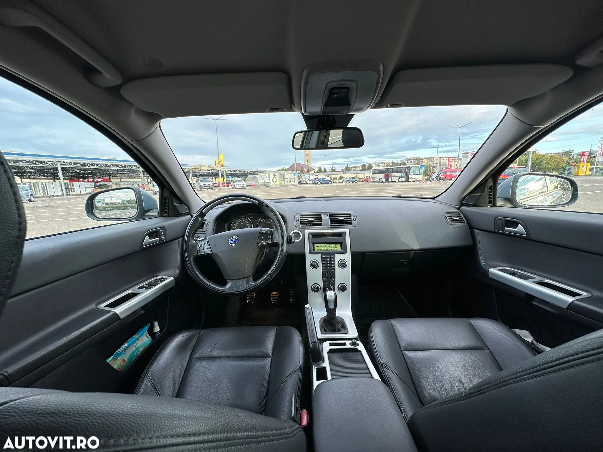 Volvo S40 2.0 - 16