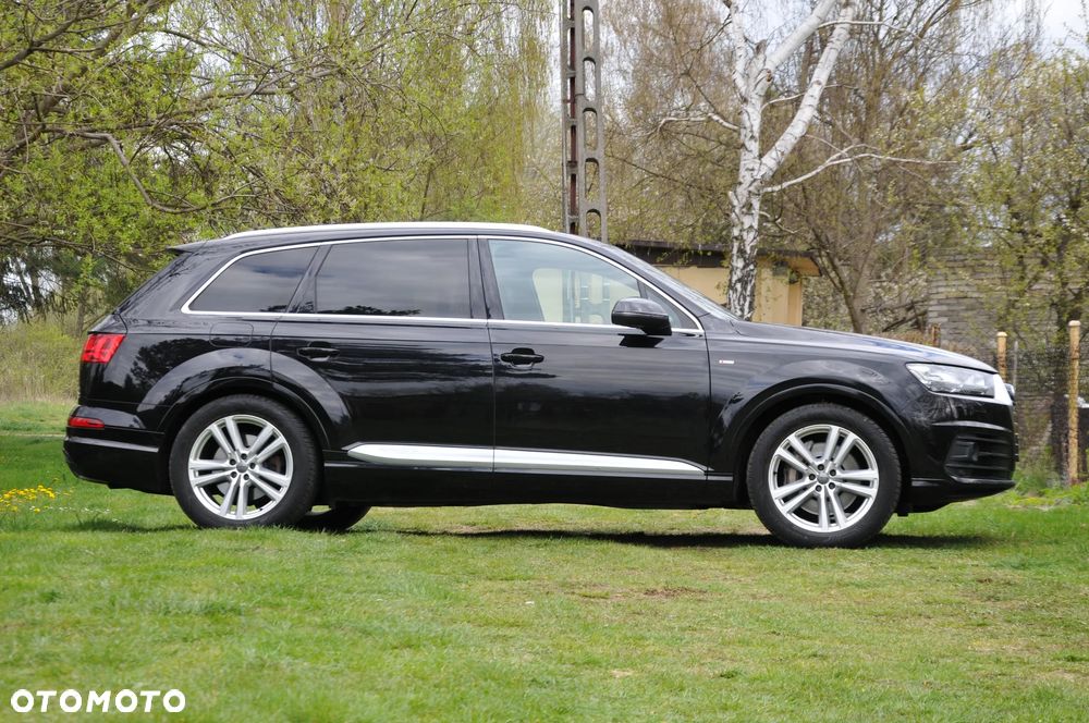 Audi Q7 - 9