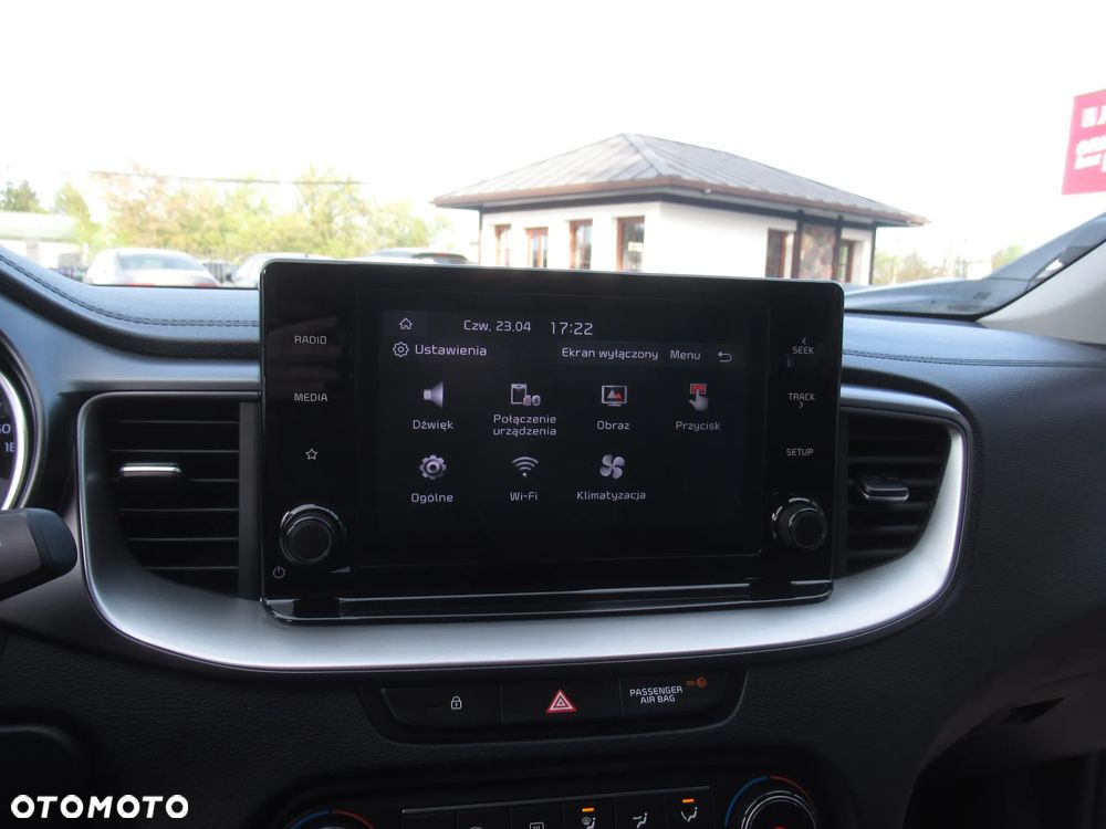 Kia Ceed 1.5 T-GDI M - 23