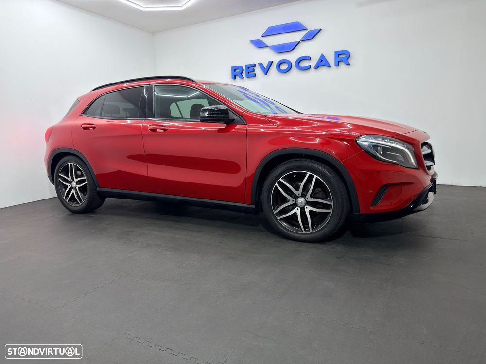 Mercedes-Benz GLA 180 d AMG Line - 39