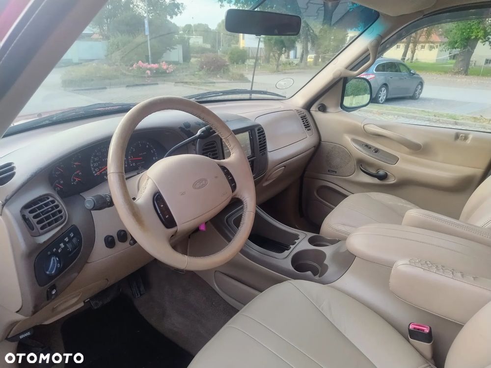 Ford Expedition 5.4 XLT 4WD - 11