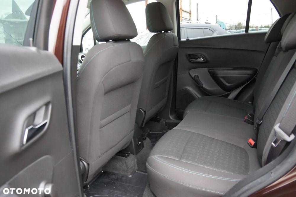 Chevrolet Trax 1.4 T LT AWD - 23