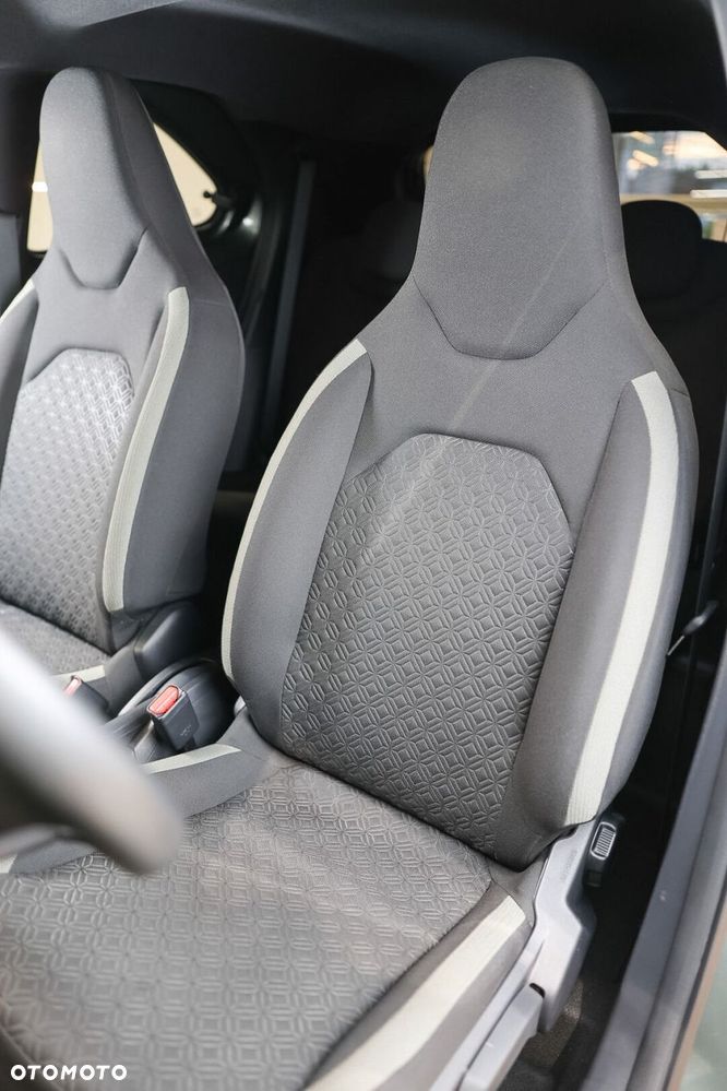 Toyota Aygo X - 8