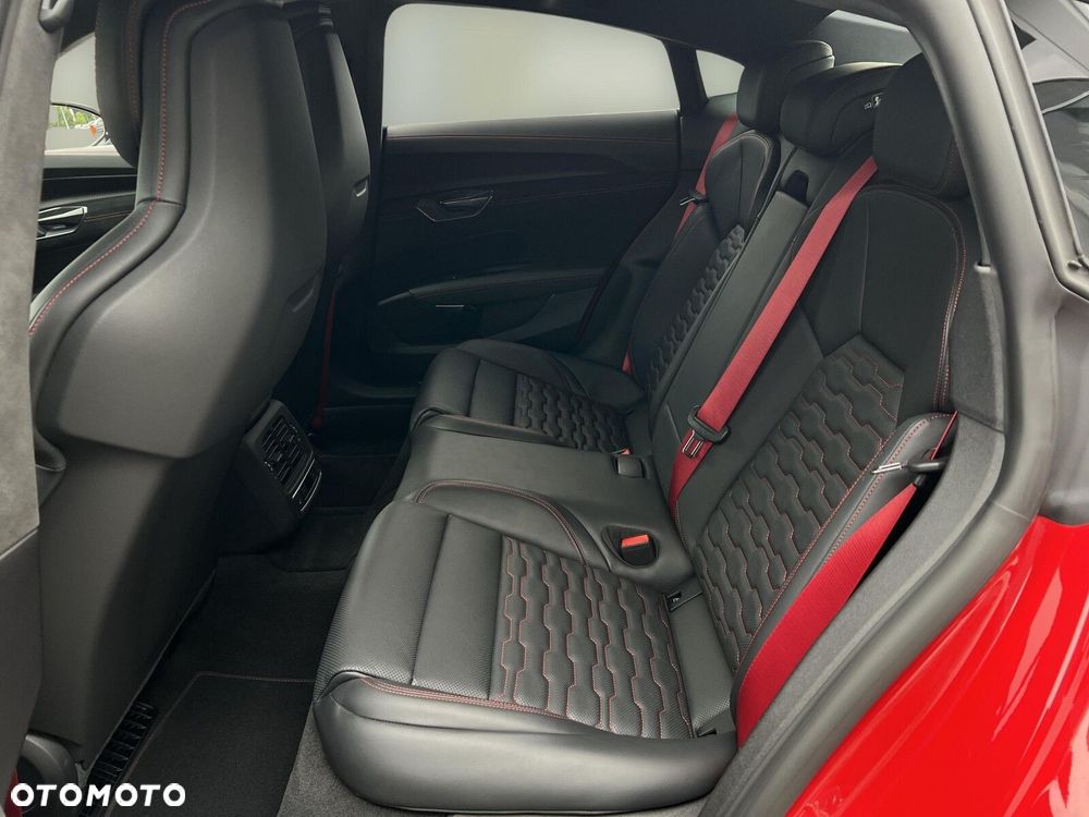 Audi RS e-tron GT - 11