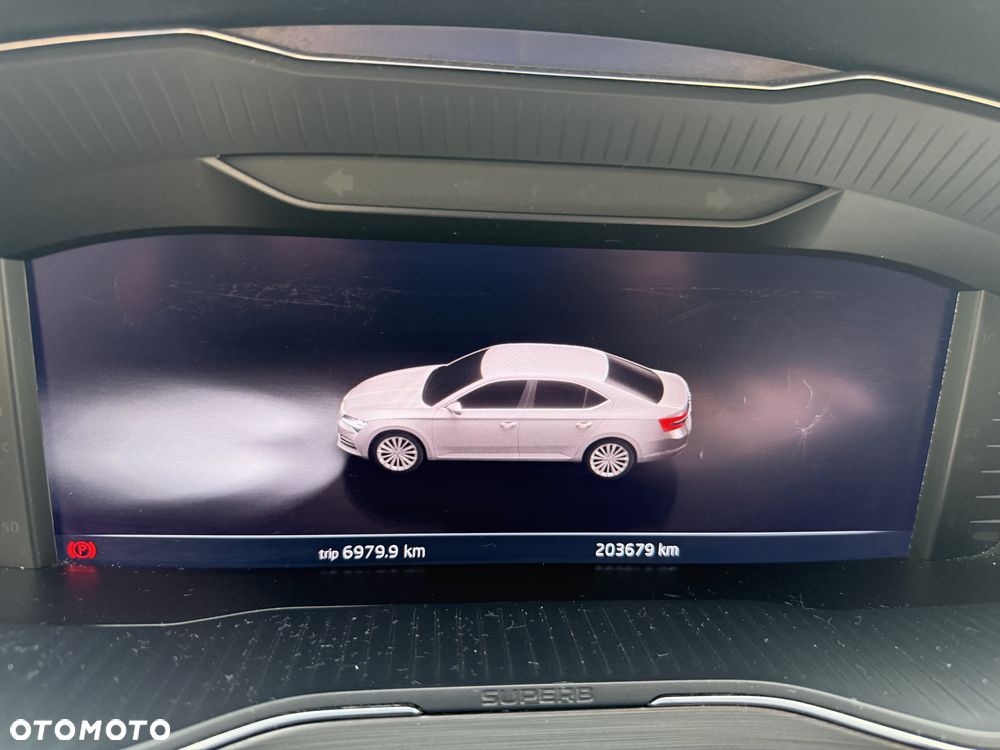 Skoda Superb 2.0 TDI SCR Style DSG - 19