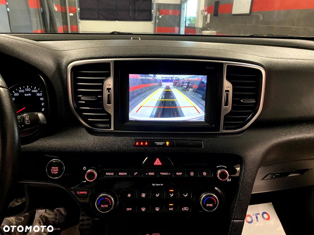 Kia Sportage 2,0 CRDI 2WD Vision - 17