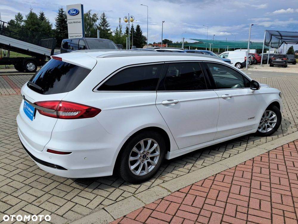 Ford Mondeo 2.0 Hybrid Titanium - 15