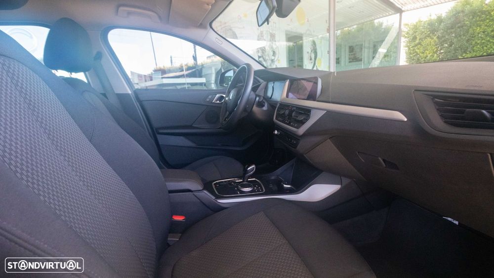 BMW 116 d Corporate Edition Auto - 10