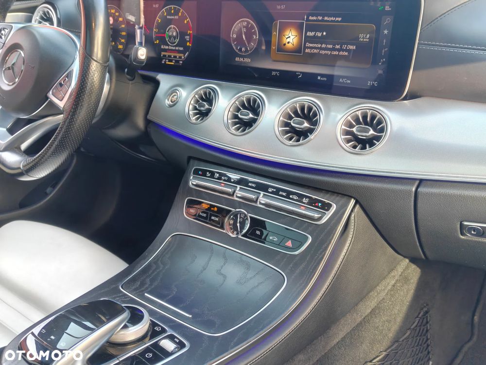 Mercedes-Benz Klasa E 400 4Matic 9G-TRONIC AMG Line - 17