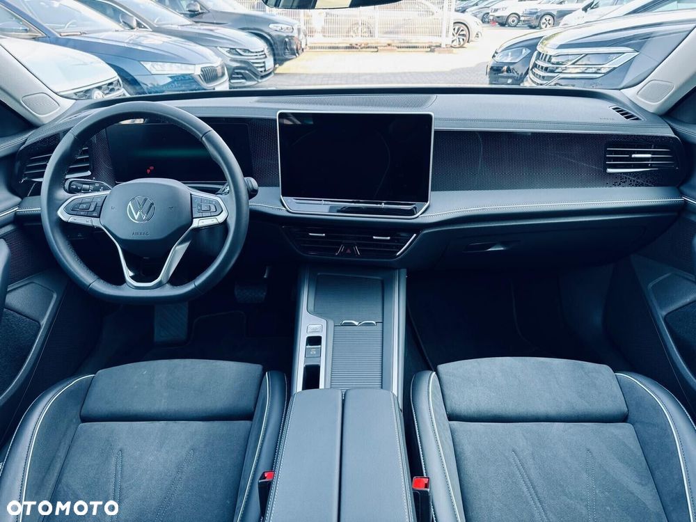 Volkswagen Passat - 22