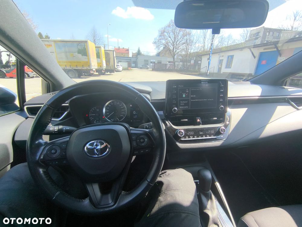 Toyota Corolla 1.8 Hybrid Active - 11