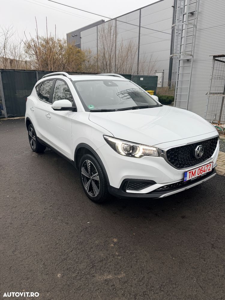 MG ZS EV - 2