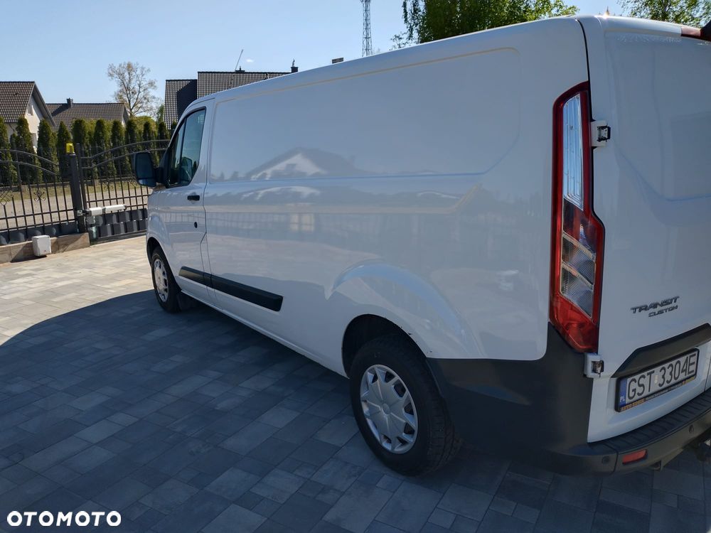 Ford Custom - 4