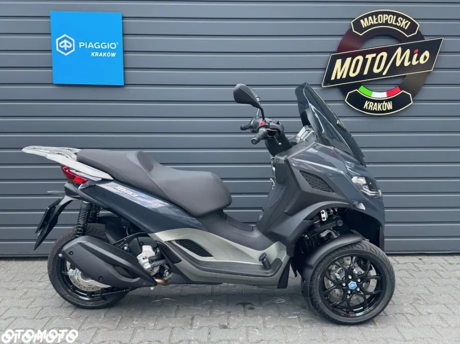 Piaggio MP-3 - 2